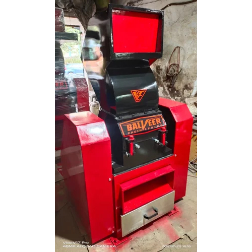 Plastic Scrap Grinder Machine - Cast Iron, 15 Inch Size | Automatic Control System, Manual Operation, Industrial Use