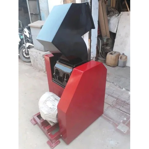 Plastic Scrap Grinder Machine - Cast Iron, Manual Control System , Automatic Operation For Industrial Use