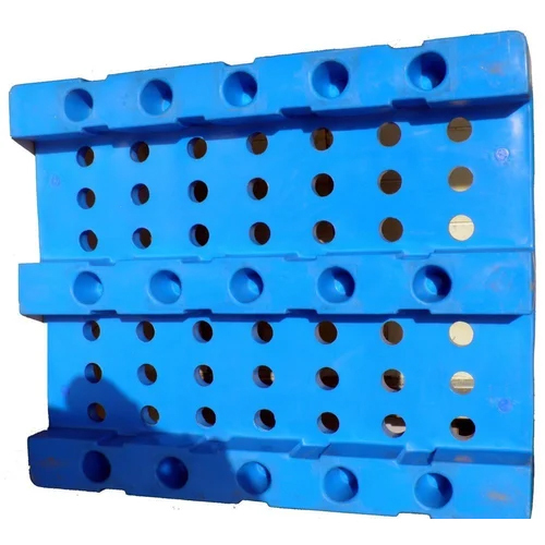 4 Way Entry Roto Molded Plastic Pallets - Color: Blue