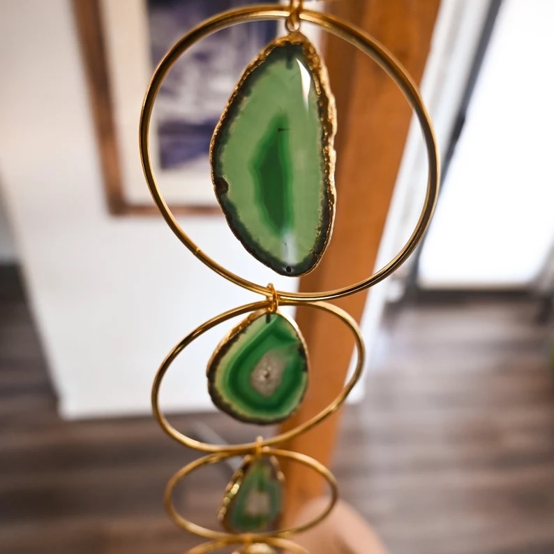 Green Agate Gemstone Suncatcher - Natural Polished, 3 To 3.5 Inch Size, Decorative Home Ornament, Handmade For Healing Chakra Purposes