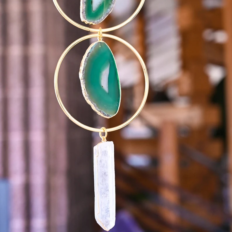 Green Agate Gemstone Suncatcher - Natural Polished, 3 To 3.5 Inch Size, Decorative Home Ornament, Handmade For Healing Chakra Purposes