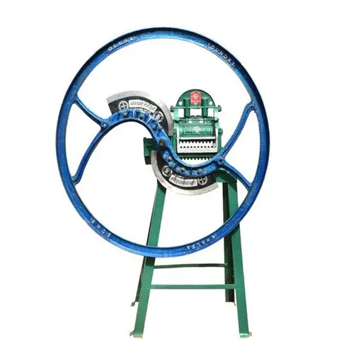 2 Blade Chaff Cutter Machine Engine Type: Air Cooled
