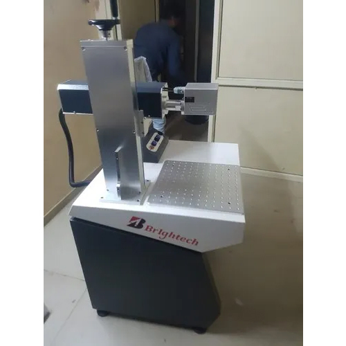 व्हाइट मेटल लेजर मार्किंग मशीन