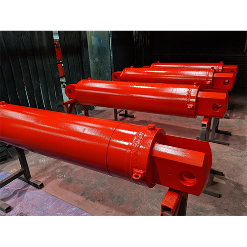 Red Hydraulic Cylinders For Oil And Gas Industry
