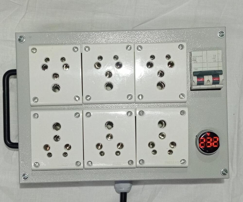 इलेक्ट्रिक हैवी ड्यूटी एक्सटेंशन बोर्ड आवेदन: औद्योगिक