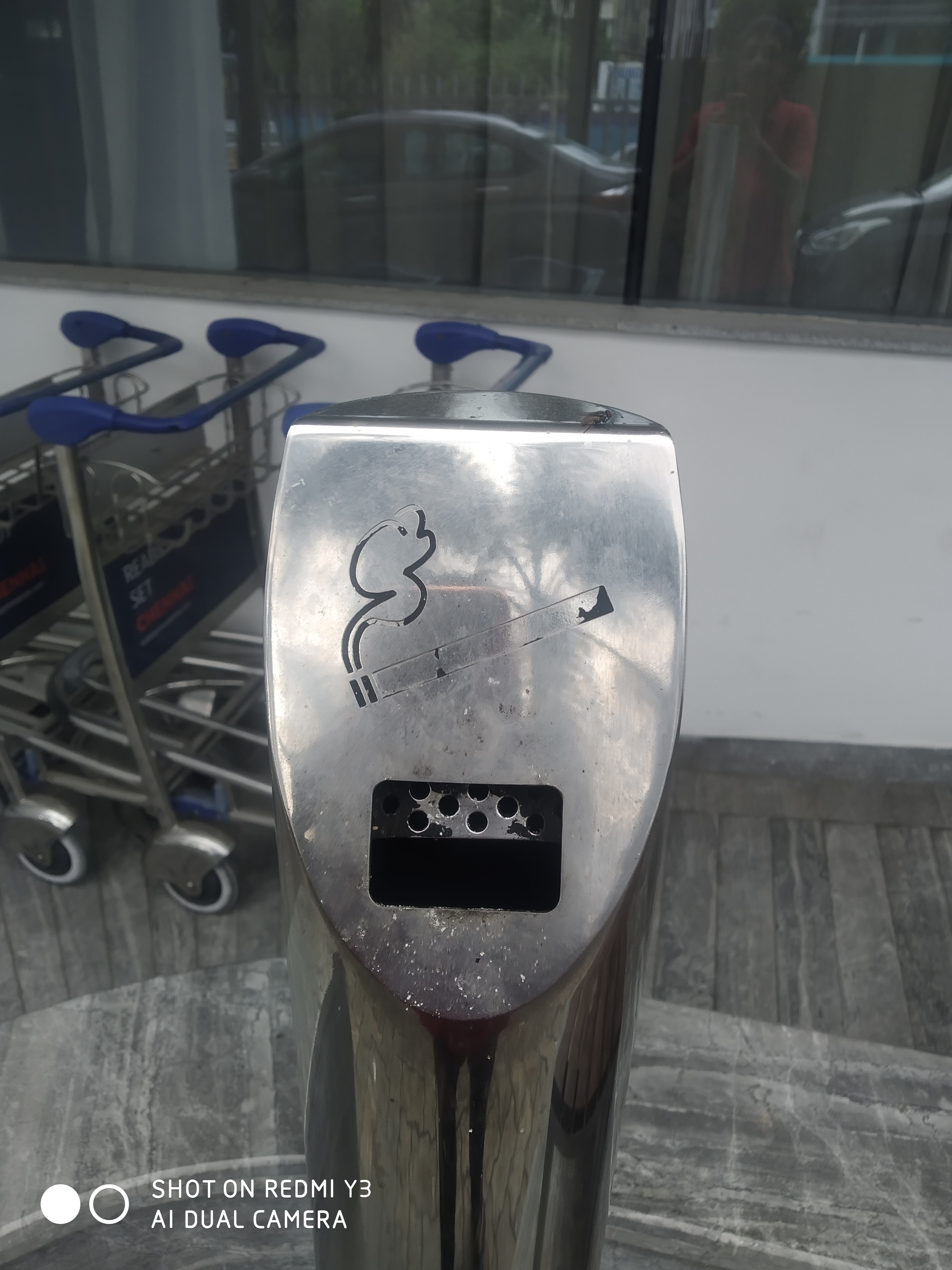 Cigarette Ashtray - Stainless Steel 304, 7 Kg Weight | Still Color, Ideal For Hotel Lobbies