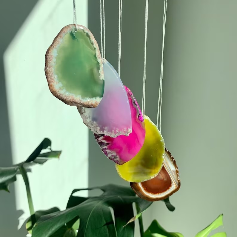 Rainbow Agate Slices Wind Chimes - Color: Multi