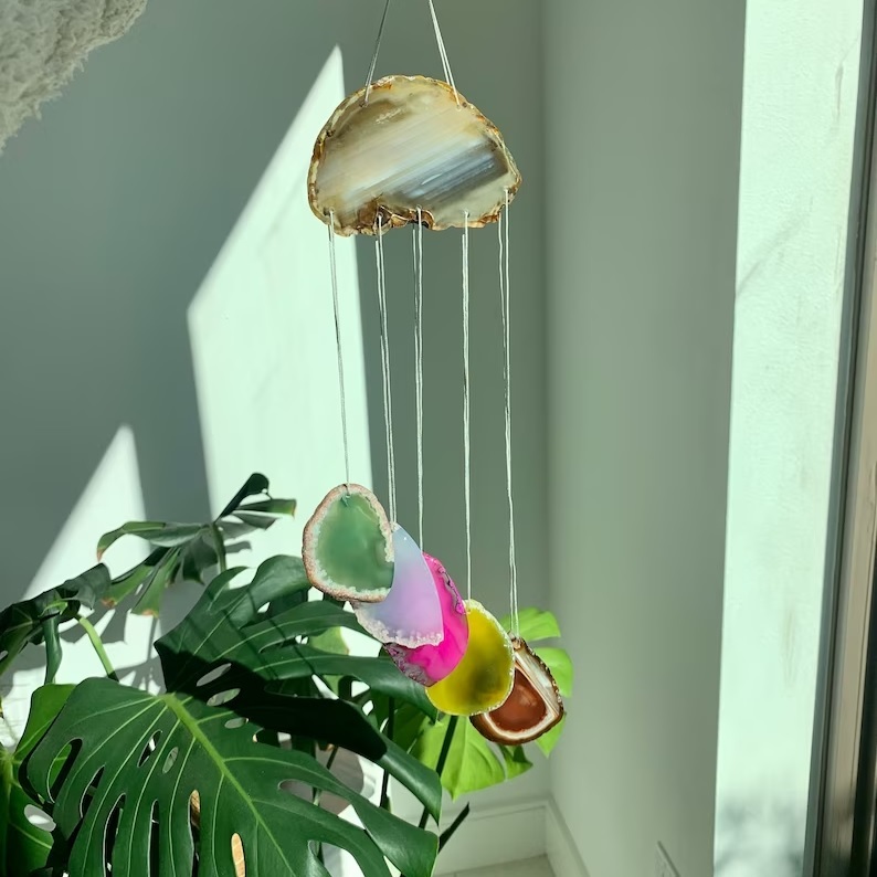 Rainbow Agate Slices Wind Chimes - Color: Multi