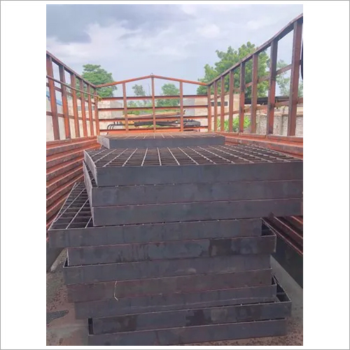 सिल्वर हैवी ड्यूटी ग्रेटिंग्स