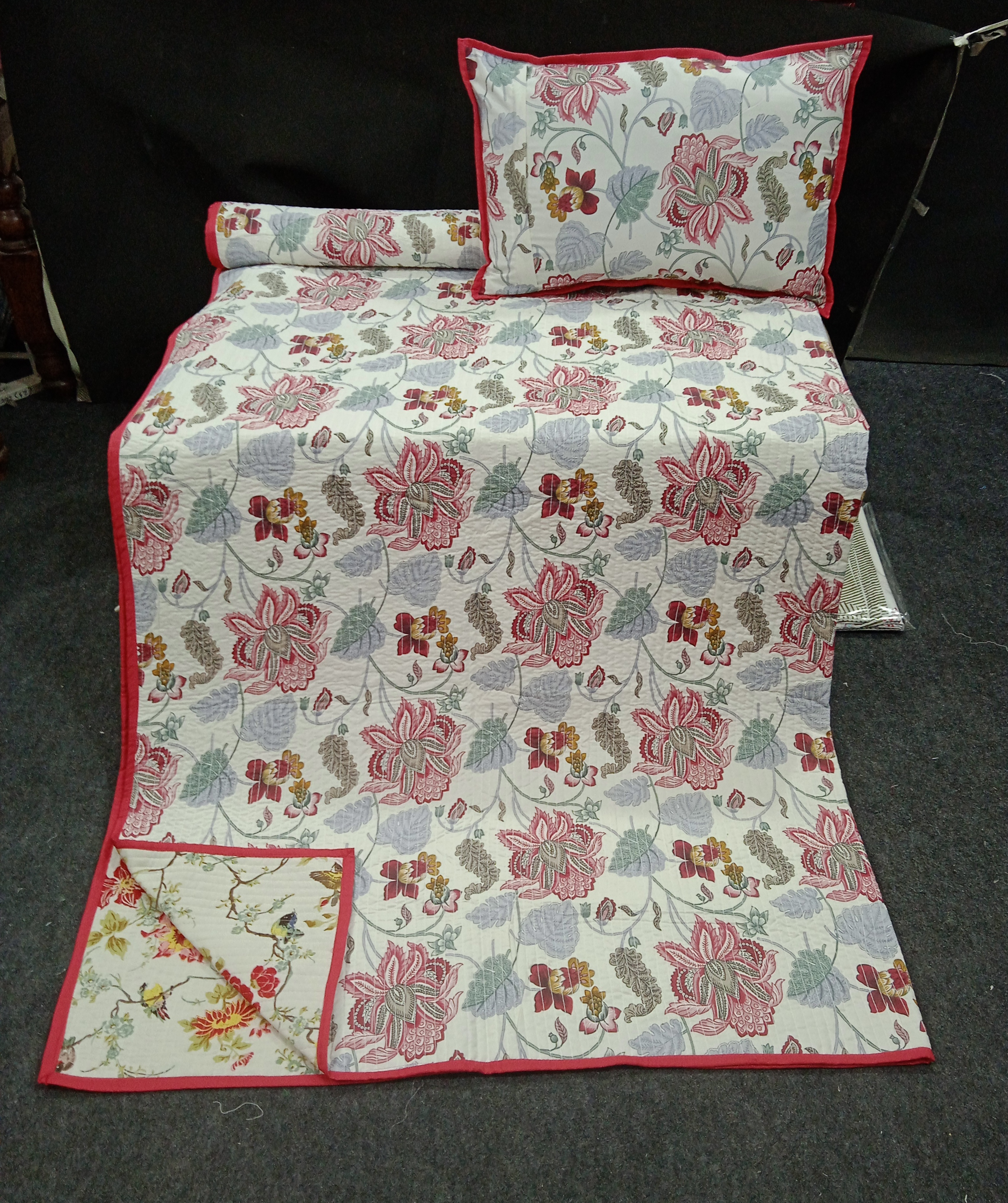 Hand Block Comforter Set