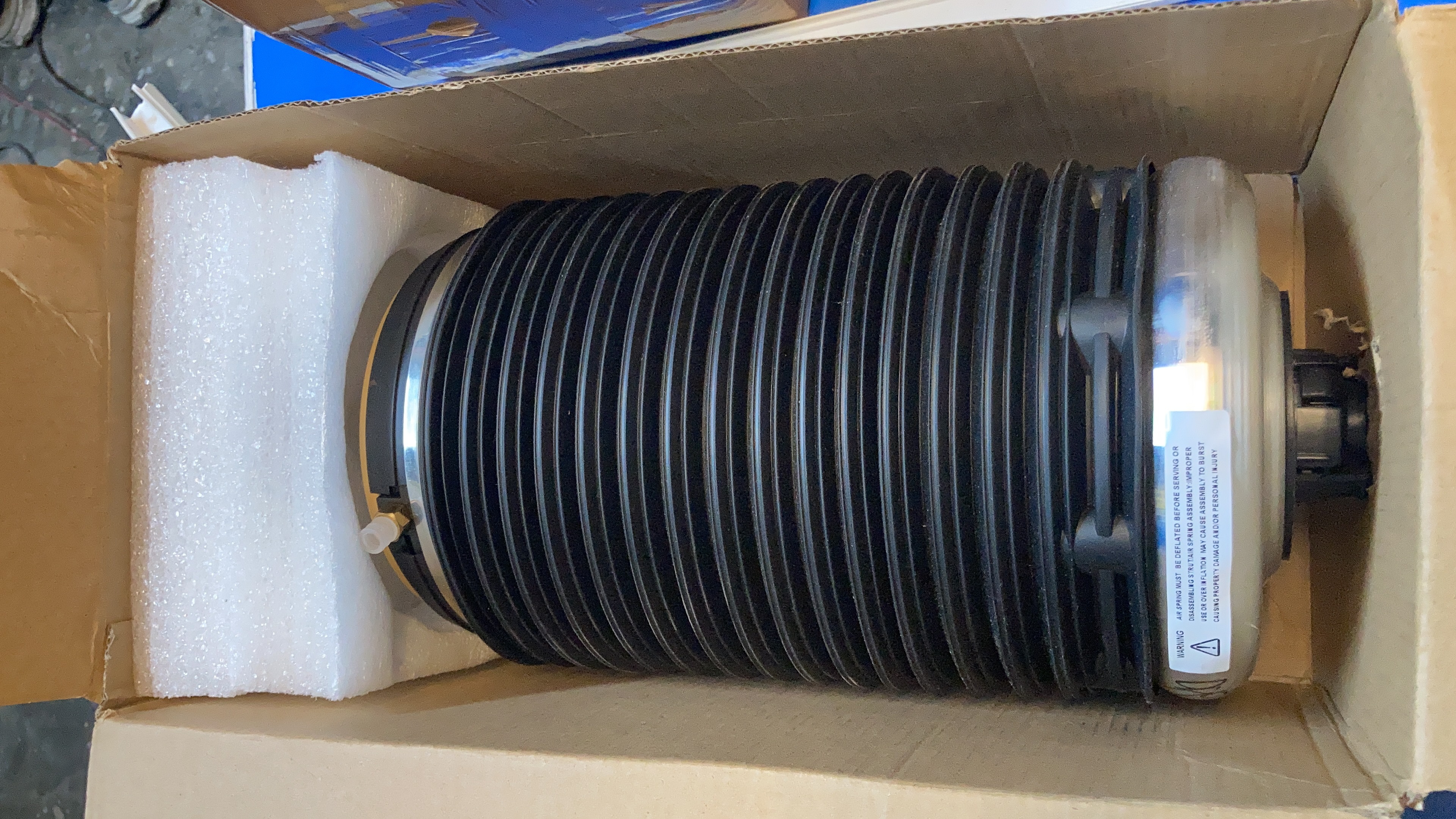 Airmatic Shocker - Iron Material, 5x5x5 Inches Dimensions | Black Color, 10 Kg Weight, 5 Years Working Life