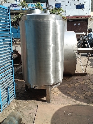 स्टेनलेस स्टील मिल्क प्रोसेसिंग प्लांट