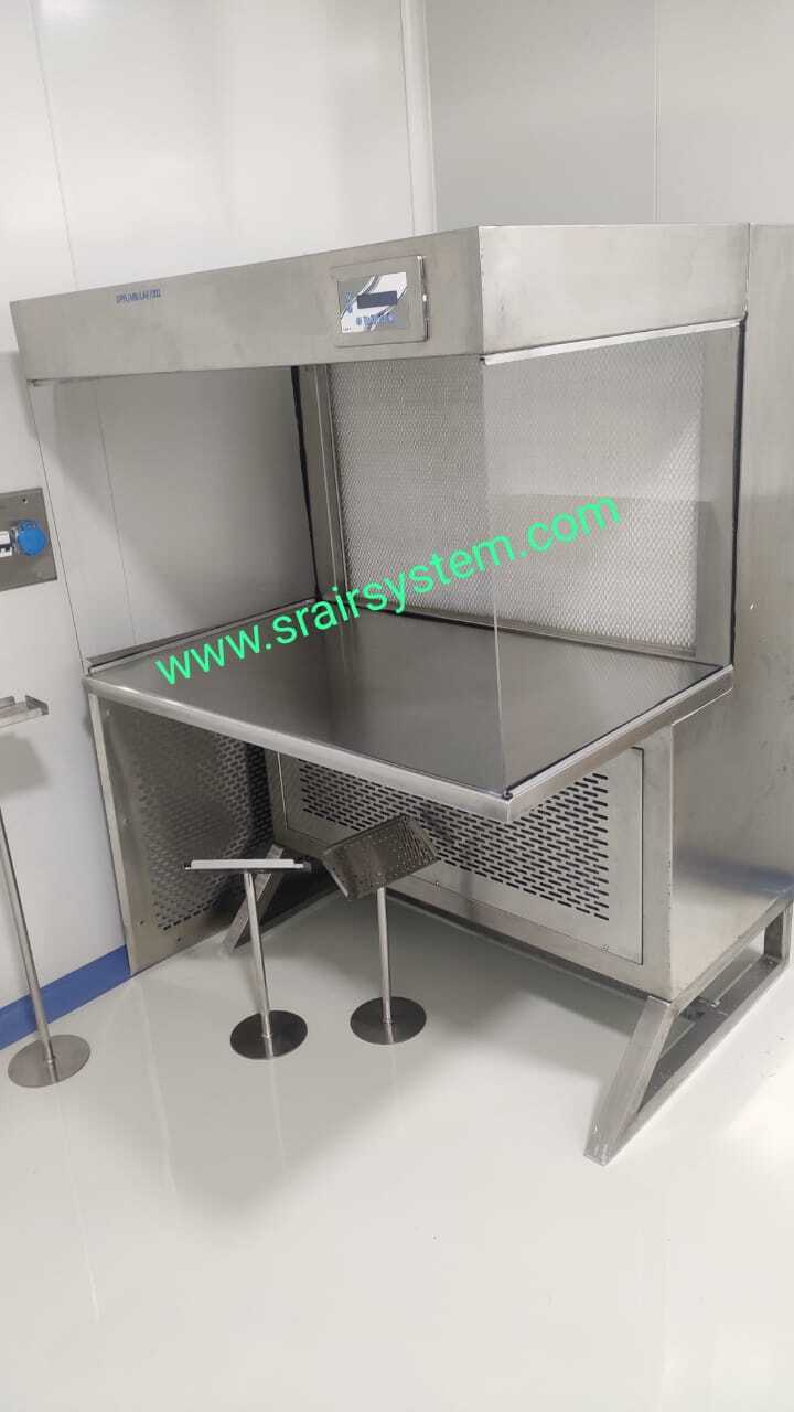 Laminar Air Flow Bench (Vertical-horizontal) Application: Pharmaceutical Industry