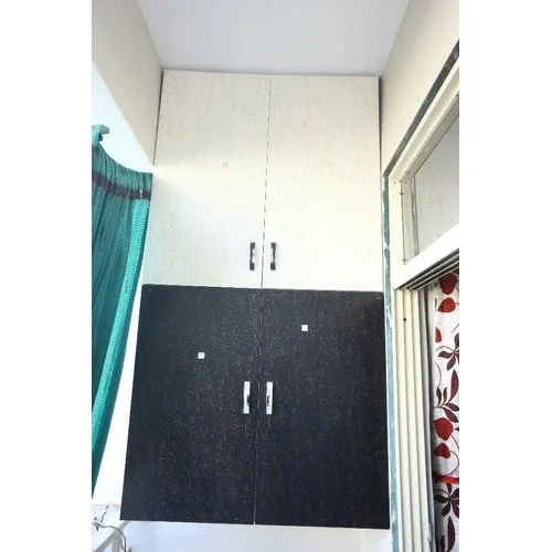 ब्लैक एंड व्हाइट आयताकार पीवीसी क्रॉकरी कैबिनेट