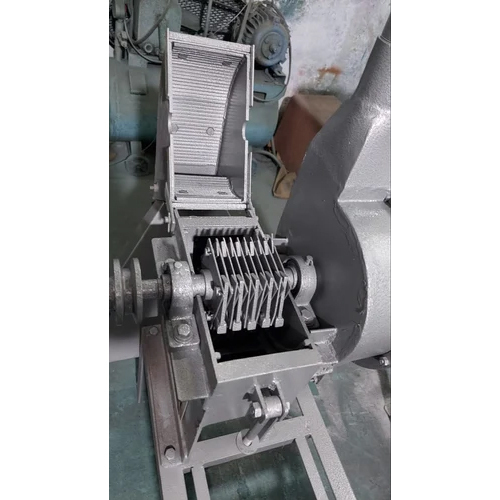 2 Hp Blower Masala Making Machine - 220v, High Efficiency | Automatic Food Processor With Manual Control System And 1-6 Months Warranty