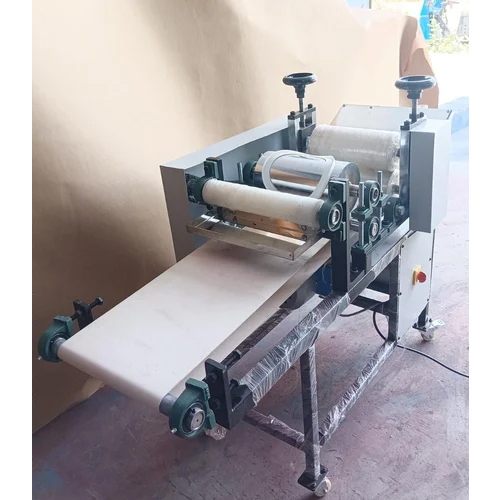 Compact Structure Automatic Panipuri Making Machine
