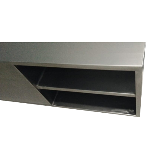 Industrial Stainless Steel Cross Over Bench - Customized 1200x400x600 Mm, Stainless Steel Satin Finish, Corrosion Resistant, Easy To Clean, Hygienic Design, Commercial Application, Includes Warranty