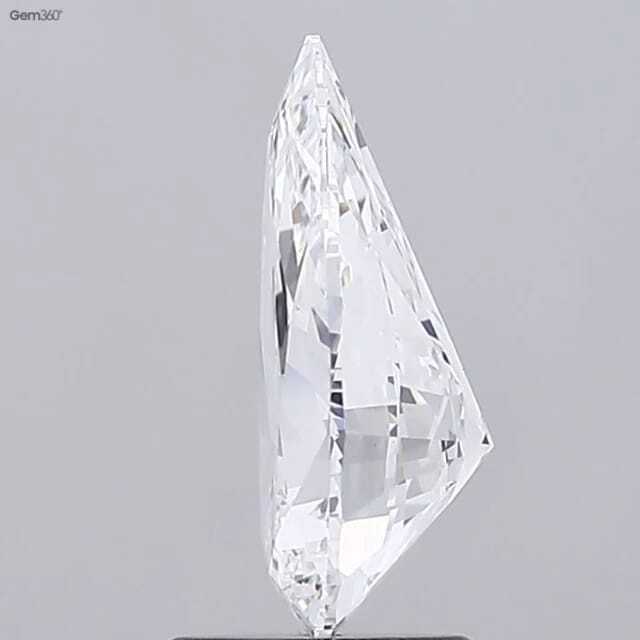 Pear Shape - Diamond Clarity: Vs1