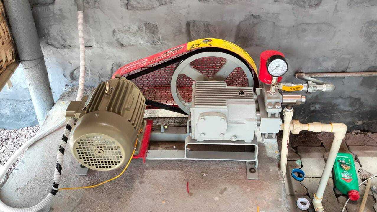 Car Washer 3 Hp - Lifting Height: 6 Foot (Ft)