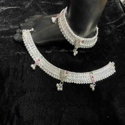 Imitation Savitri Designer Anklet - High-Quality Material, Elegant Design | Artistic Craftsmanship, Ideal for Women