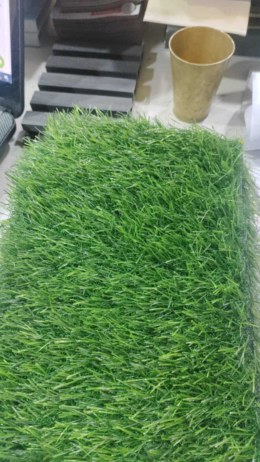Artificial Grass - Synthetic Fibers, 20mm Pile Height, Green Color, 2.5kg/m² Weight | Durable, Low Maintenance, Uv Resistant, Easy Installation, Versatile Use