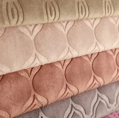 एंटी-स्टैटिक अफोर्डेबल फ्राई 100 प्रतिशत पॉलिएस्टर डाइड एम्बॉस्ड