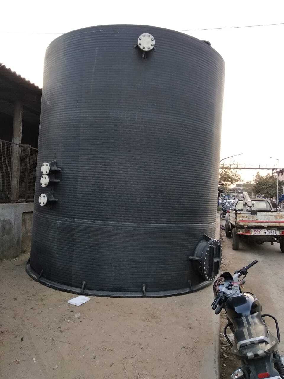 Hdpe Chemical Storage Tanks Capacity: 30000 Liter/day