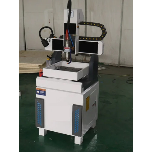 Cnc Die Making Machine - Stainless Steel, 300 X 300 / 400 X 400mm Table Size, 220v Electric Power Source | Automatic Industrial Equipment, Non-computerized, Weighing 600kg