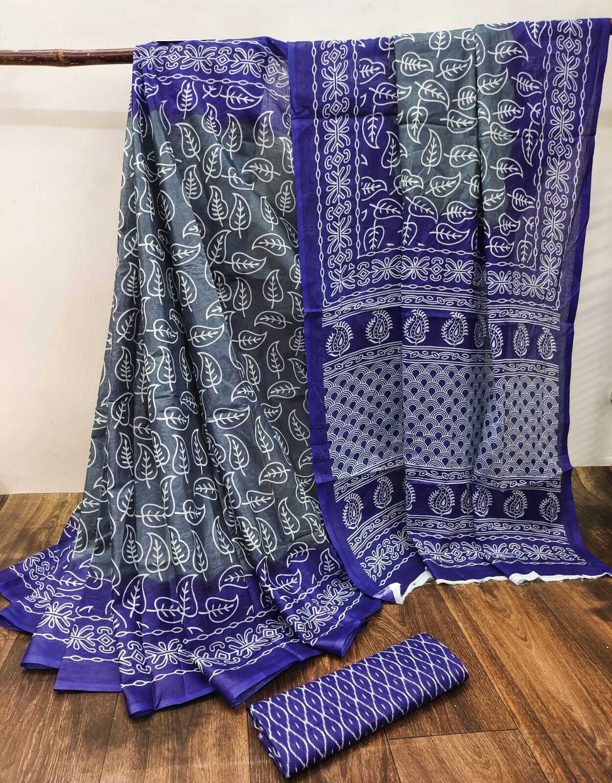 Mulmul Cotton Saree - Occasion: Casual