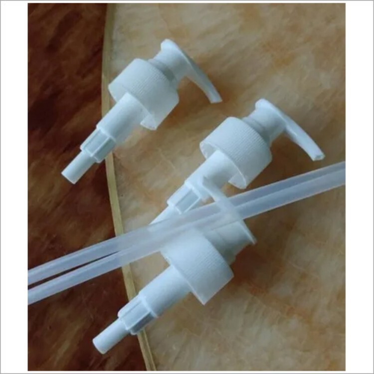 24/28 Mm Lotion Dispenser Pumps - Color: White