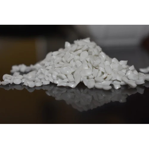 Technical Grade PVC Cable Compounds - Commercial Grade PVC, Available in Different Colors | Warranty Included, Normal Melting Point