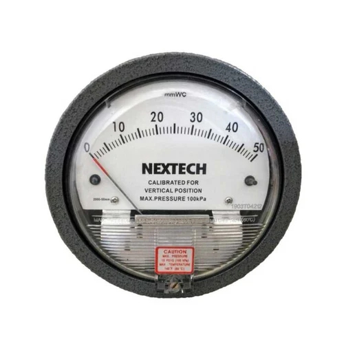 Differential Pressure Gauge - Color: Silver & Black