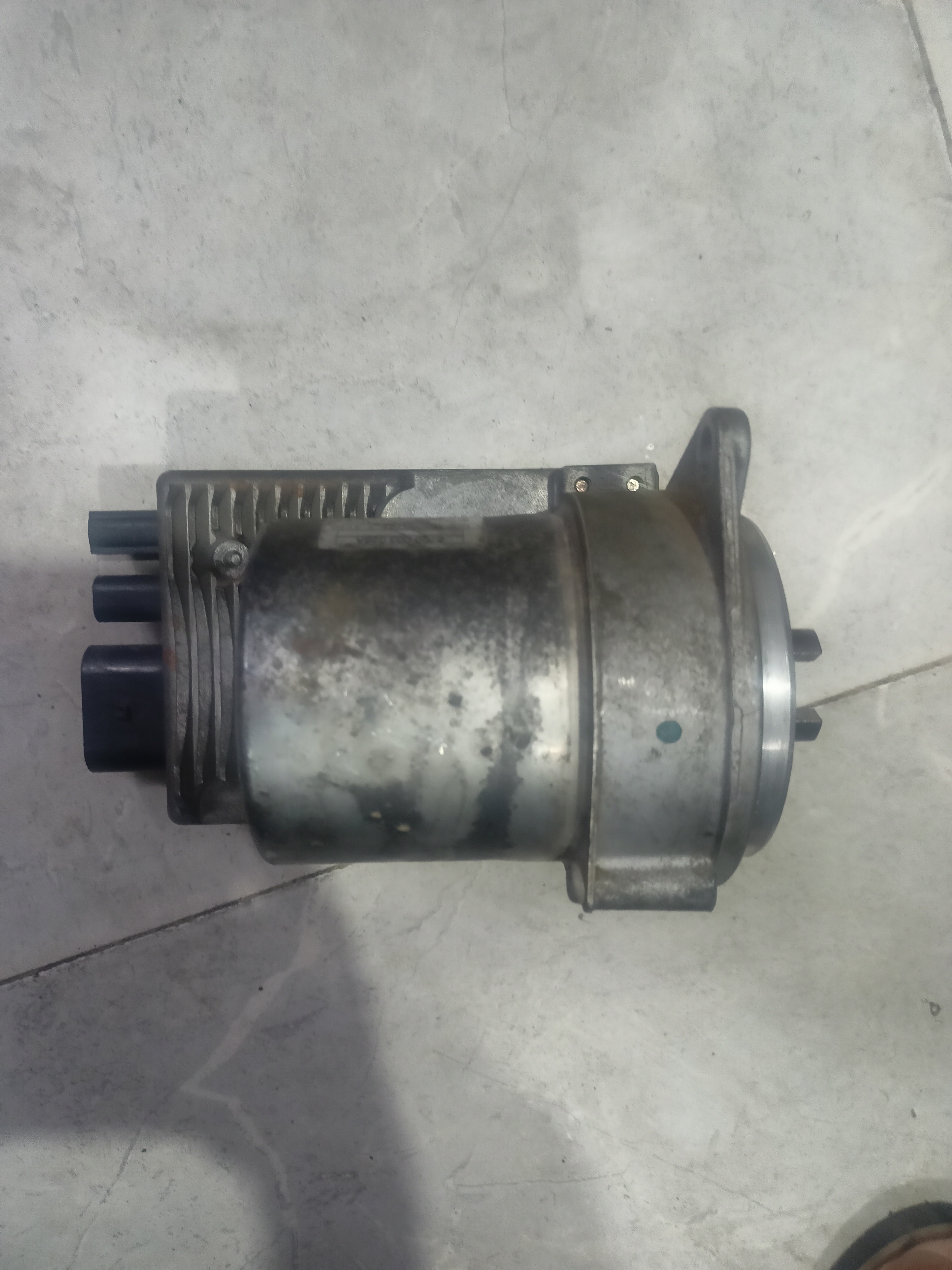 Gray Mercedes Gla Cla And B Class Steering Rack Motor