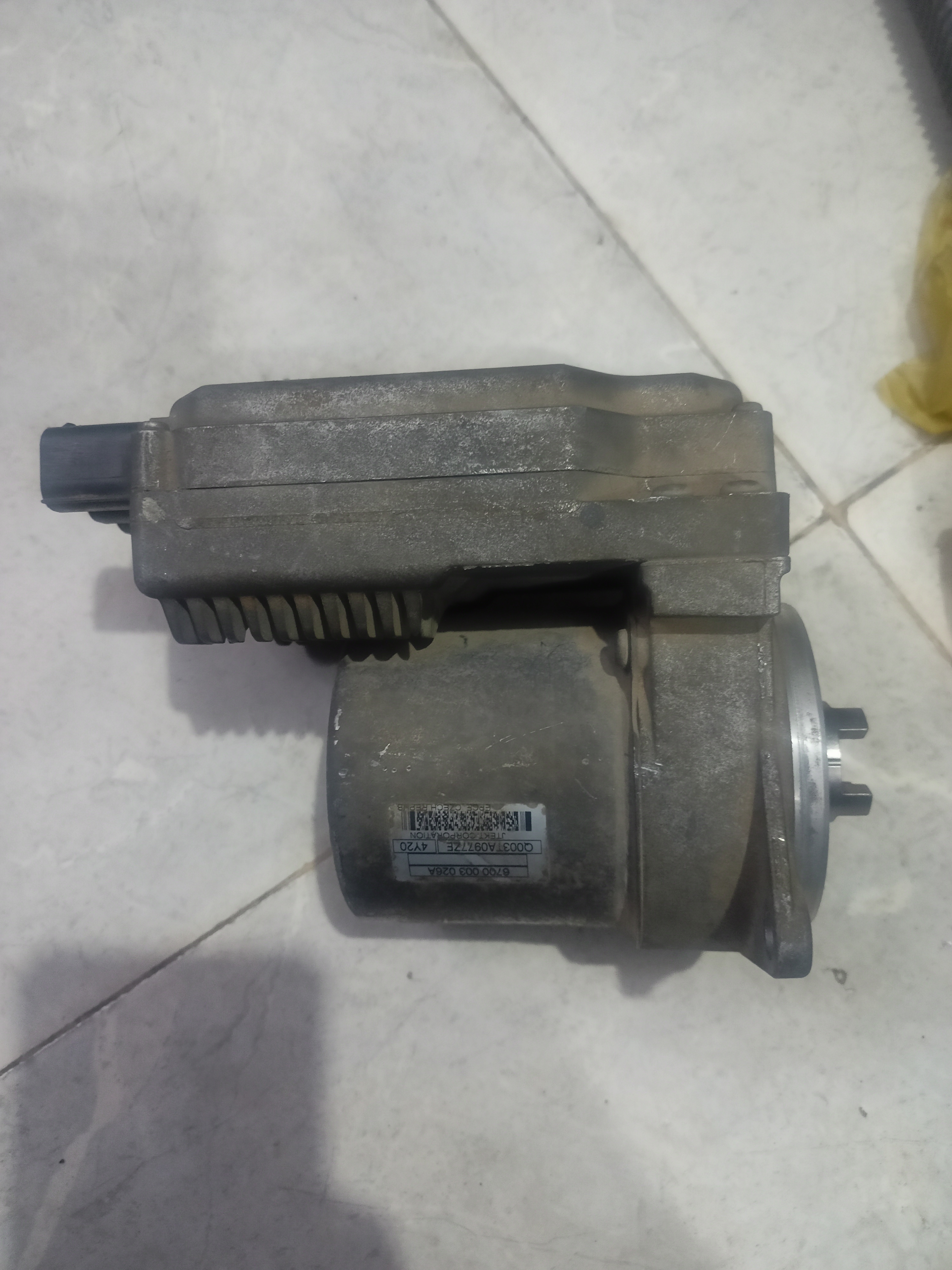 Gray Mercedes Gla Cla And B Class Steering Rack Motor