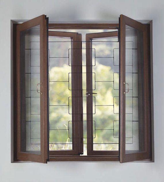 ग्रिल और मेश विंडोज के साथ ट्विन सैश