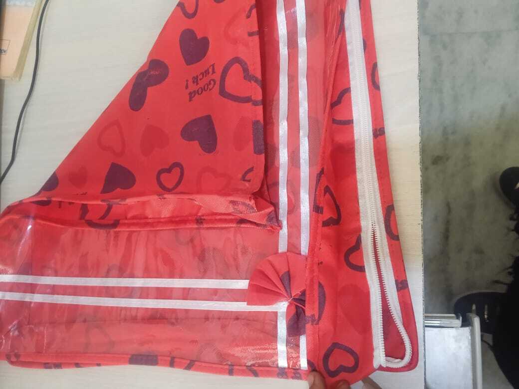 Saree Cover - Premium Non-woven Fabric, Stylish And Durable Design For Optimal Protection