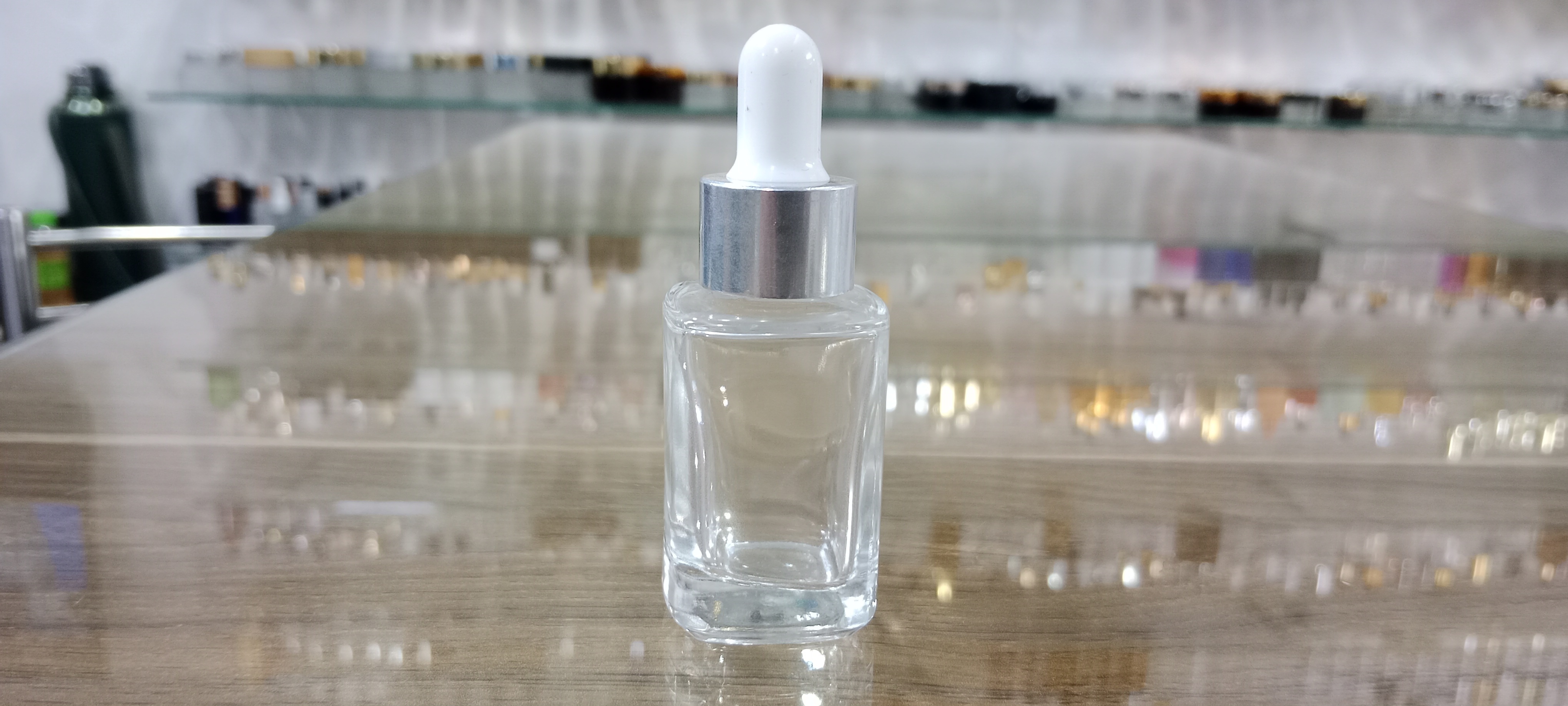 15ml Clear Square Glass Bottle - Pattern: Plain