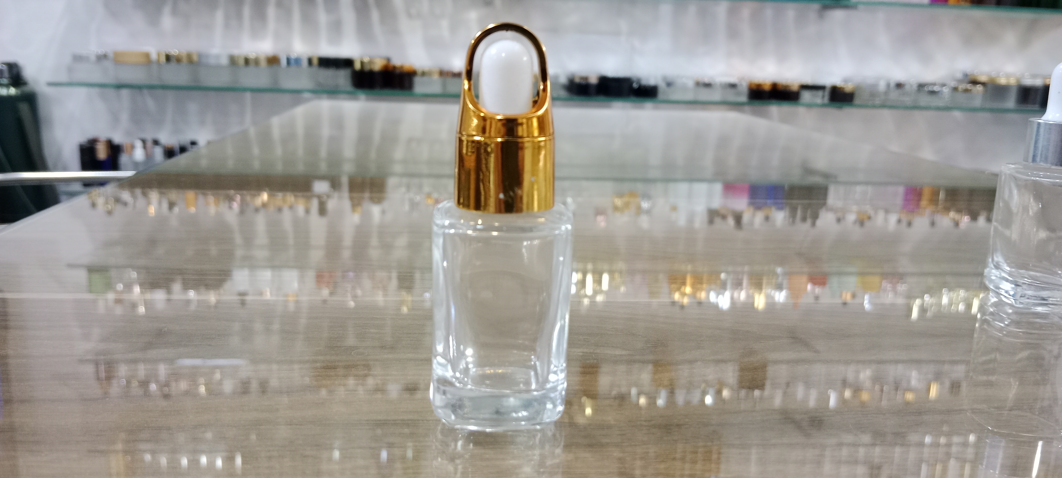 15ml Clear Square Glass Bottle - Pattern: Plain