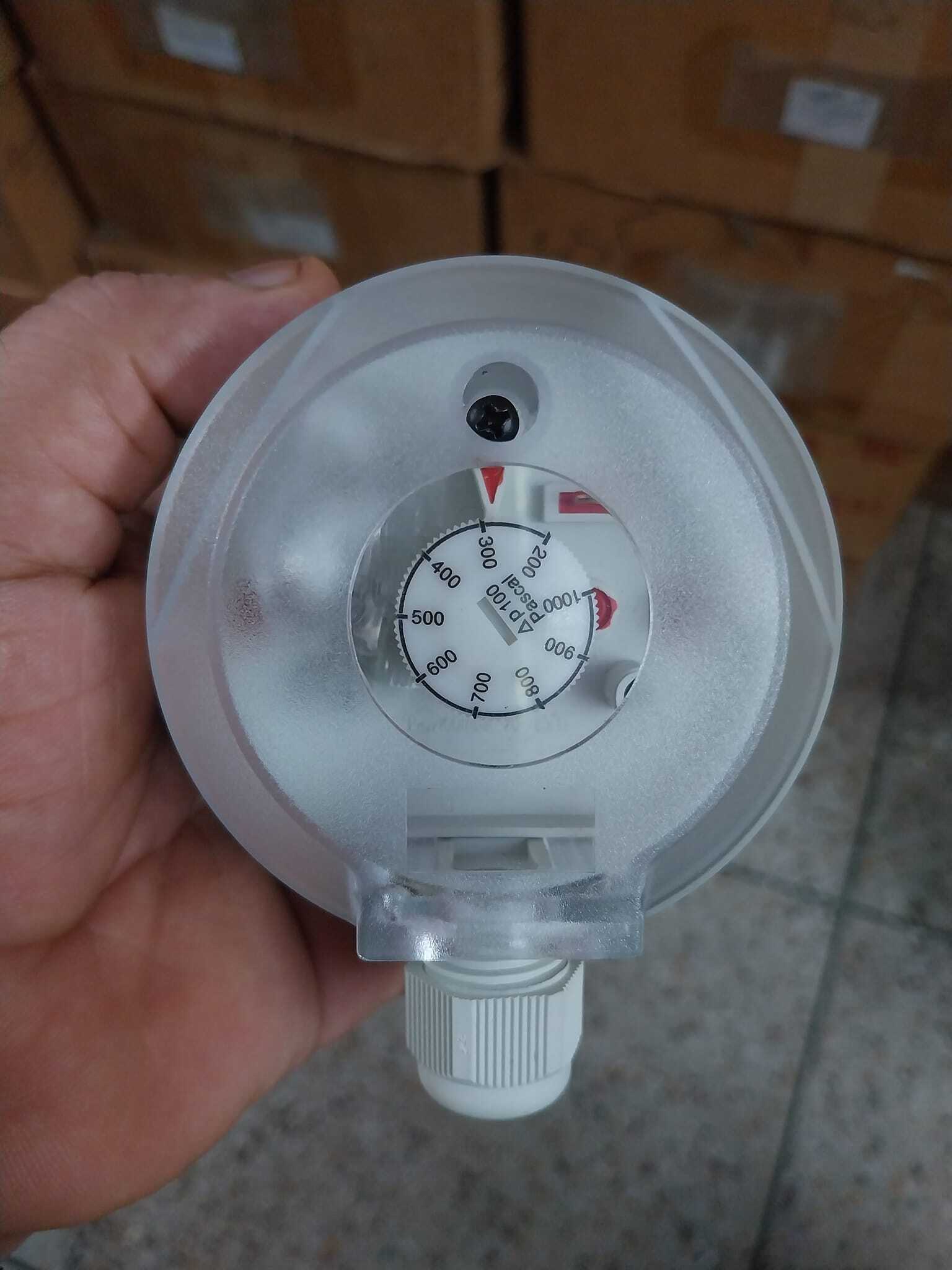 Gemtech Differential Pressure Switch 930.8x