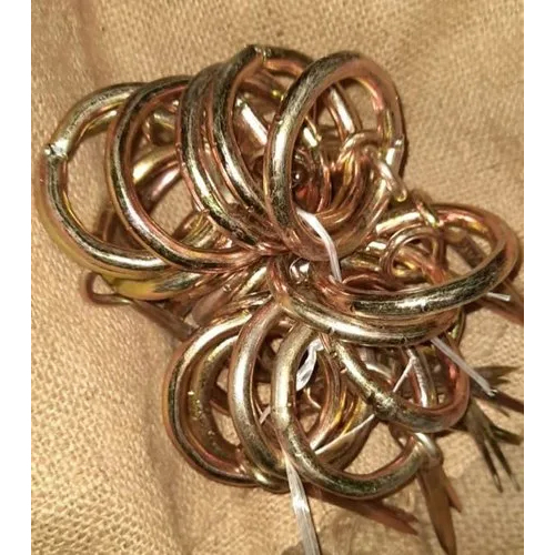 गोल्डन निकेल डोर रिंग