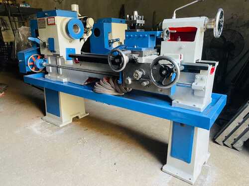 Semi Automatic 6 Feet Medium Duty Lathe Machine