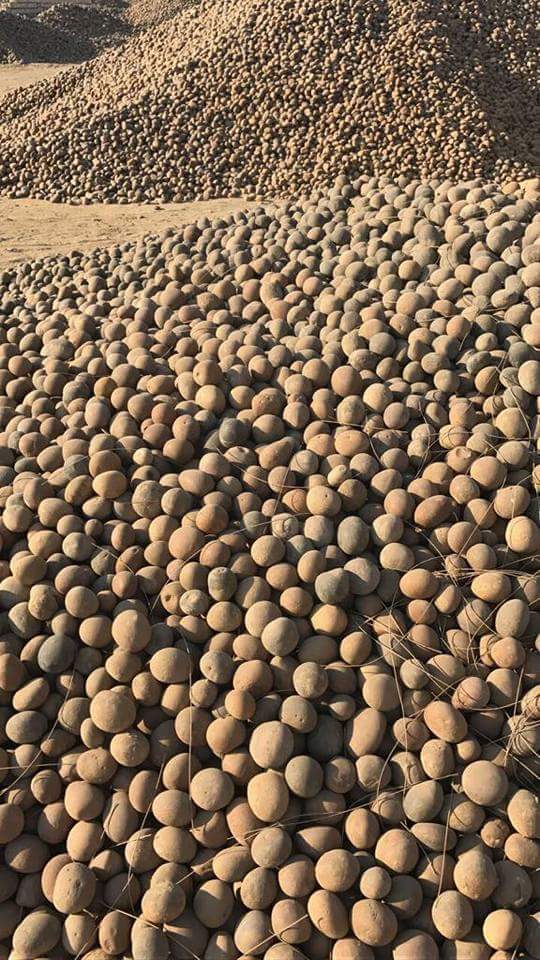Steel Hardness Supper Round Big Rock Agate Pebbles Stones Special Catagor Ball Mill Grinding Media Application Solid Surface