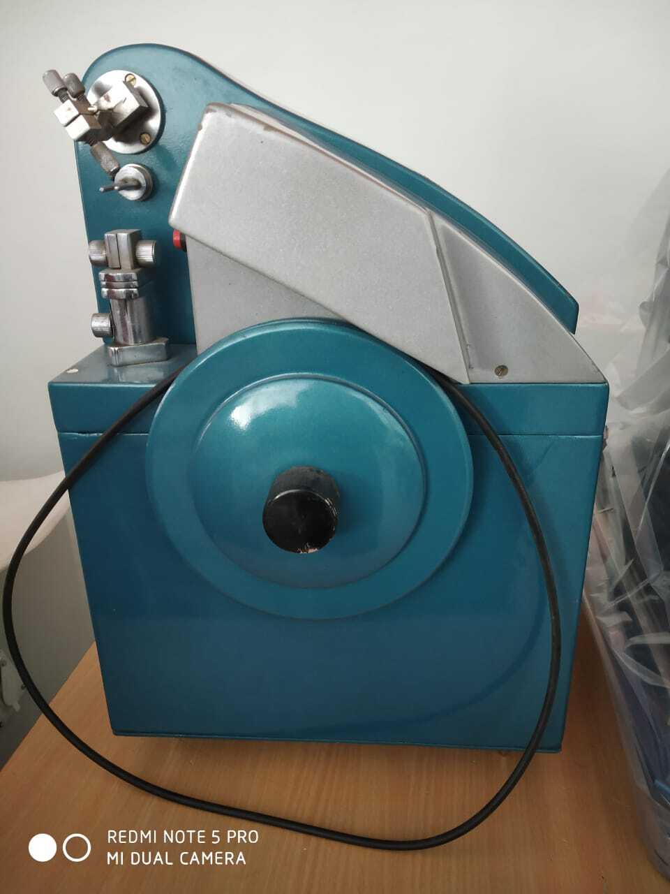 Green Paper Folding Endurance Tester (Kohler Molin Type)