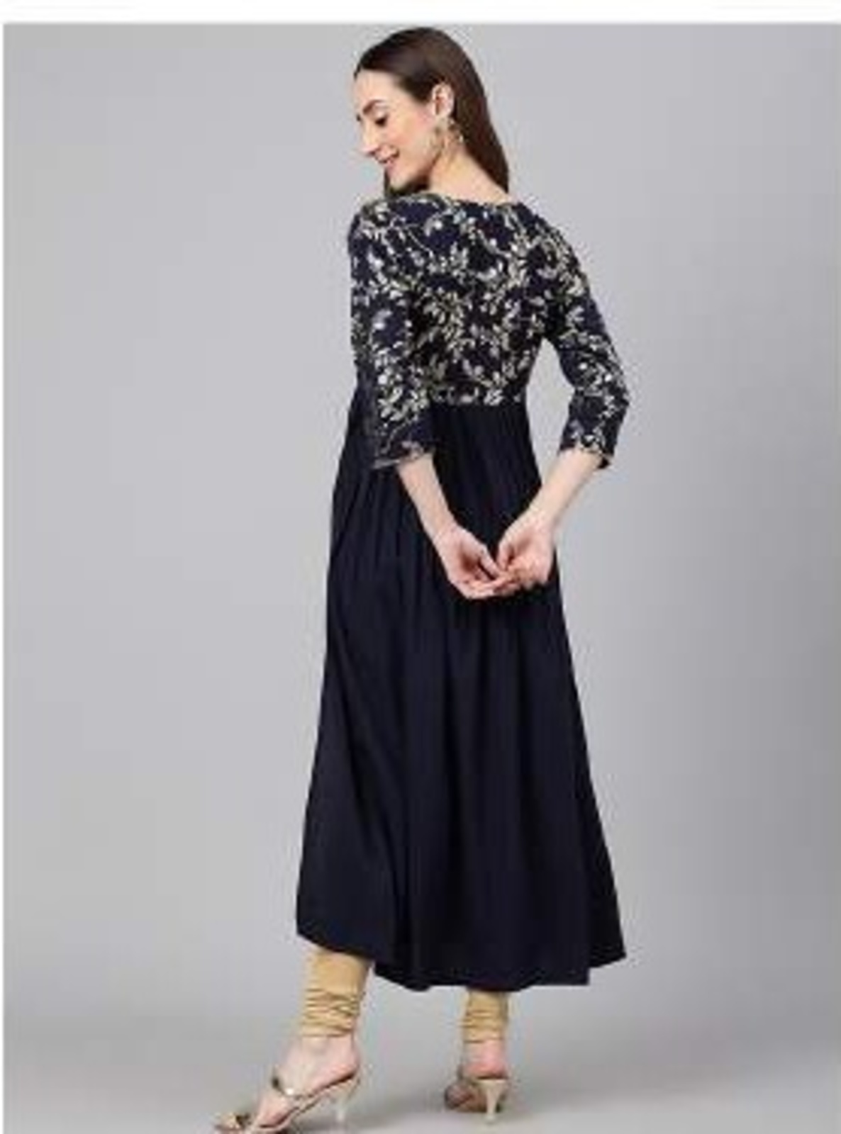 Crepe Kurta - Crepe Fabric, Sizes: Xl, Xxl, Xxxl | Effortlessly Elegant Drapes For Modern Women, Ideal For Formal And Semi-formal Occasions
