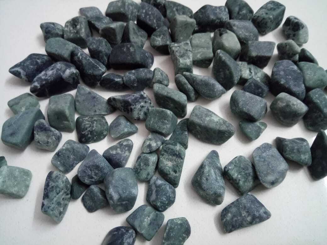 Dark Green Moss Agate Raw Material Supplier In India With Bulk Quantity Solid Surface