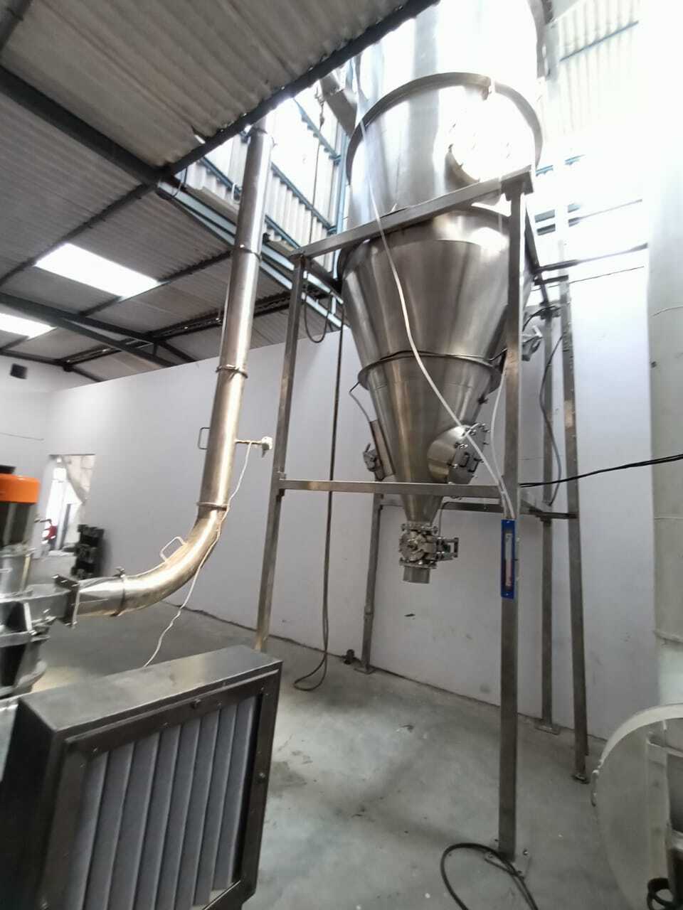 Material Conveying System - Color: Blue