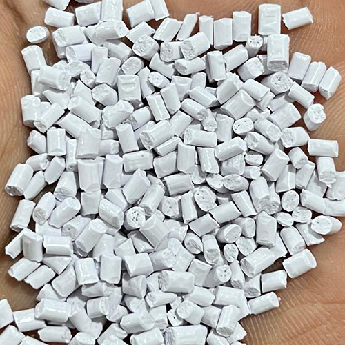 अलग-अलग उपलब्ध एब्स मिल्की व्हाइट प्लास्टिक ग्रैन्यूल्स