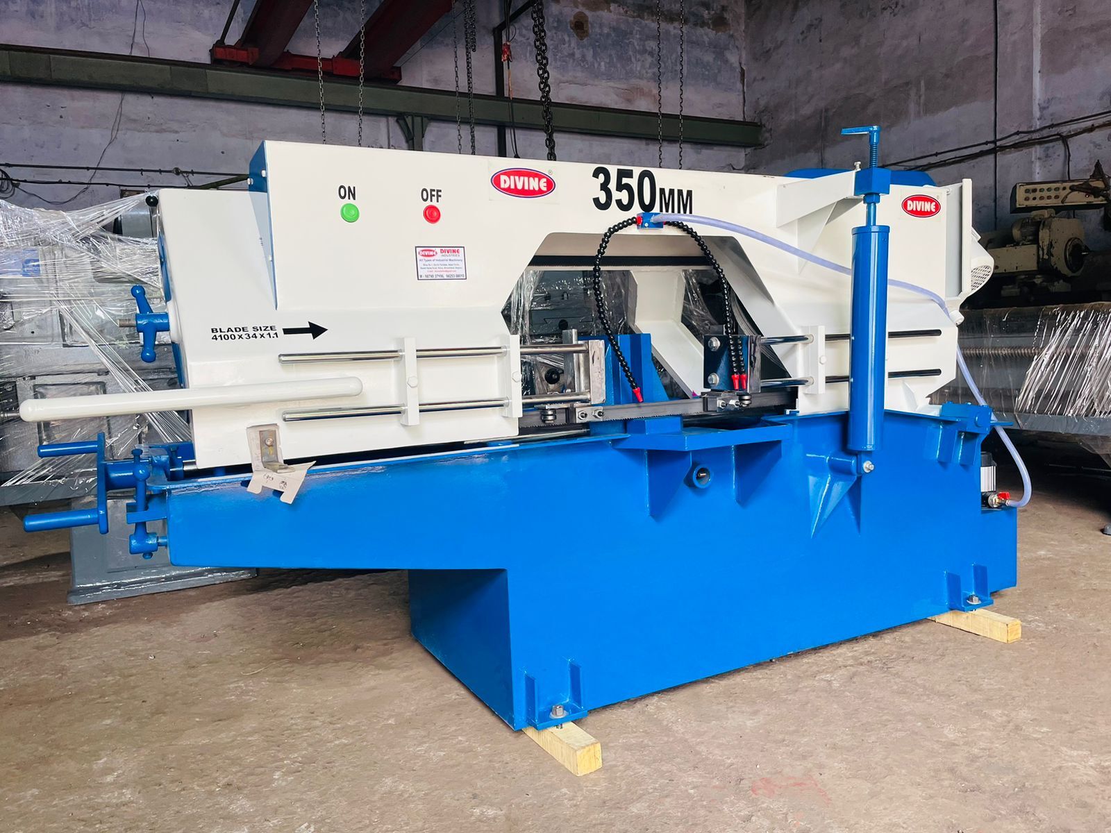 Bandsaw Machine - Hydraulic Metal Cutting, Automatic Bar Cutting Technology | Precision Performance, Advanced Operational Efficiency