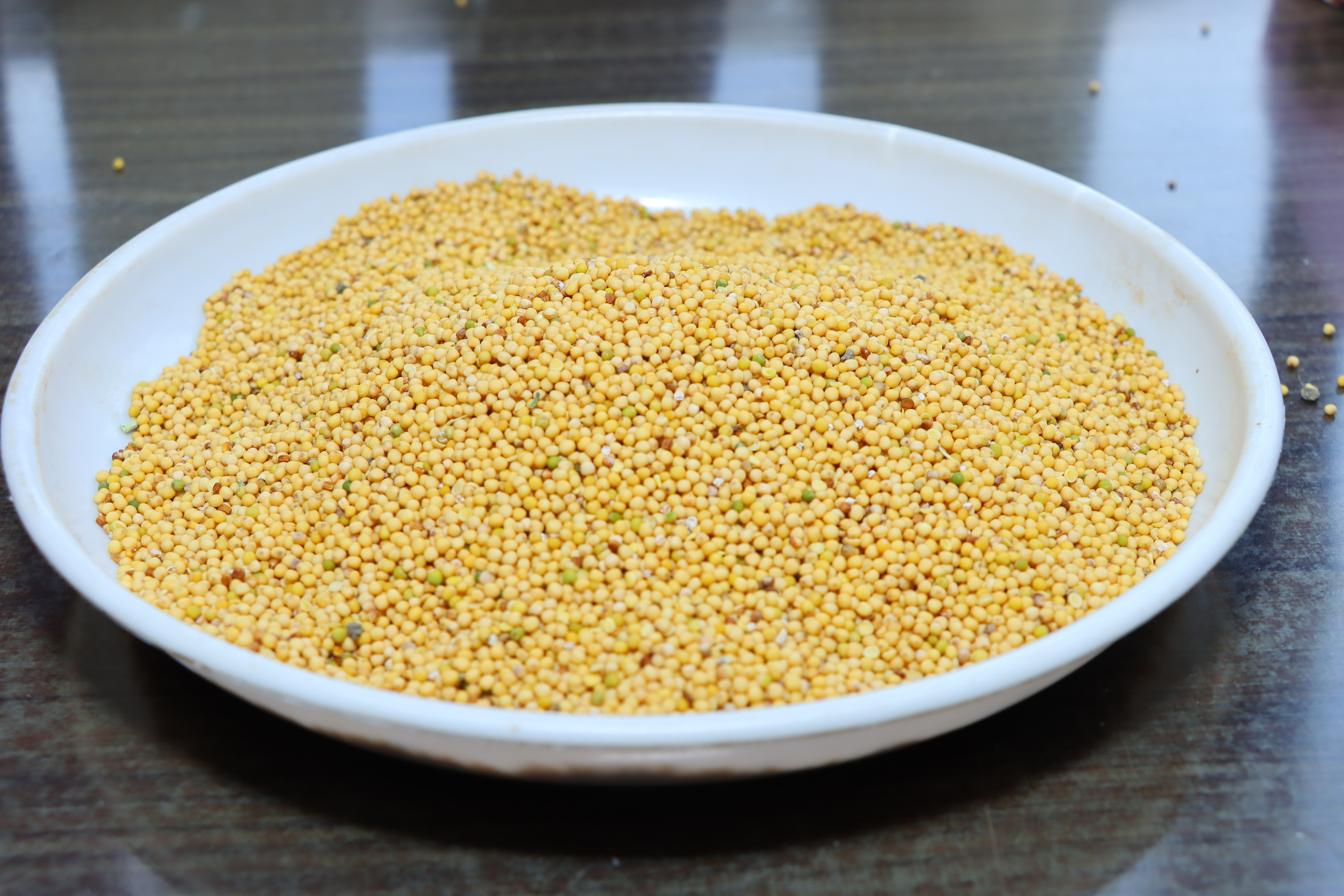 Yellow Mustard - Natural Dry Oil Seeds | 100% Purity, A Grade, 24 Months Shelf Life, Vibrant Yellow Color
