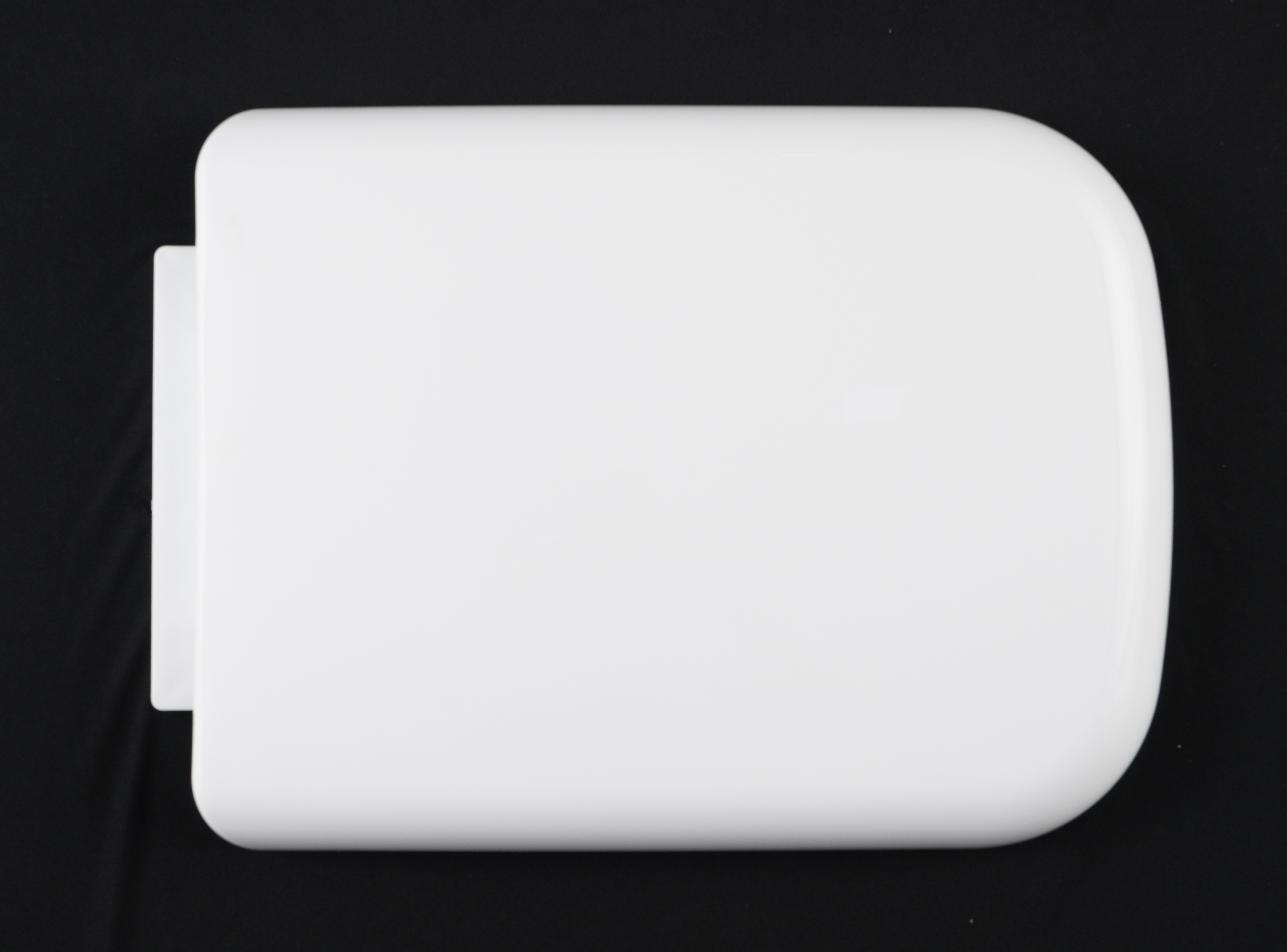 Quiet Close Toilet Seat Cover - Plastic , White Color, Smooth Movement And Sturdy Design